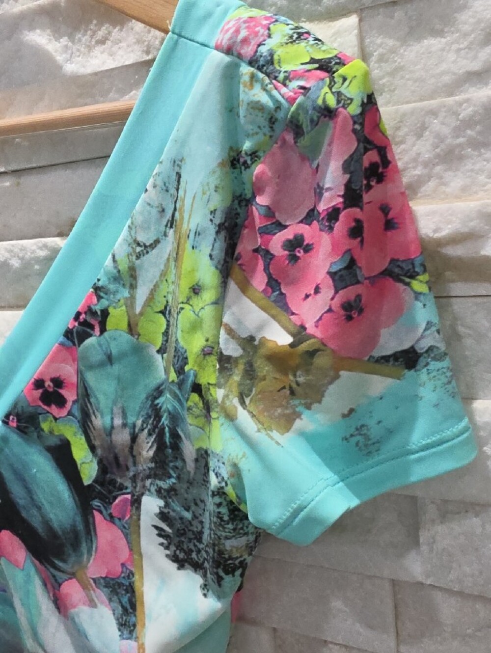 Roberto Cavalli Aqua Floral V-Neck Short Sleeve Tunic - Picture 5 of 9